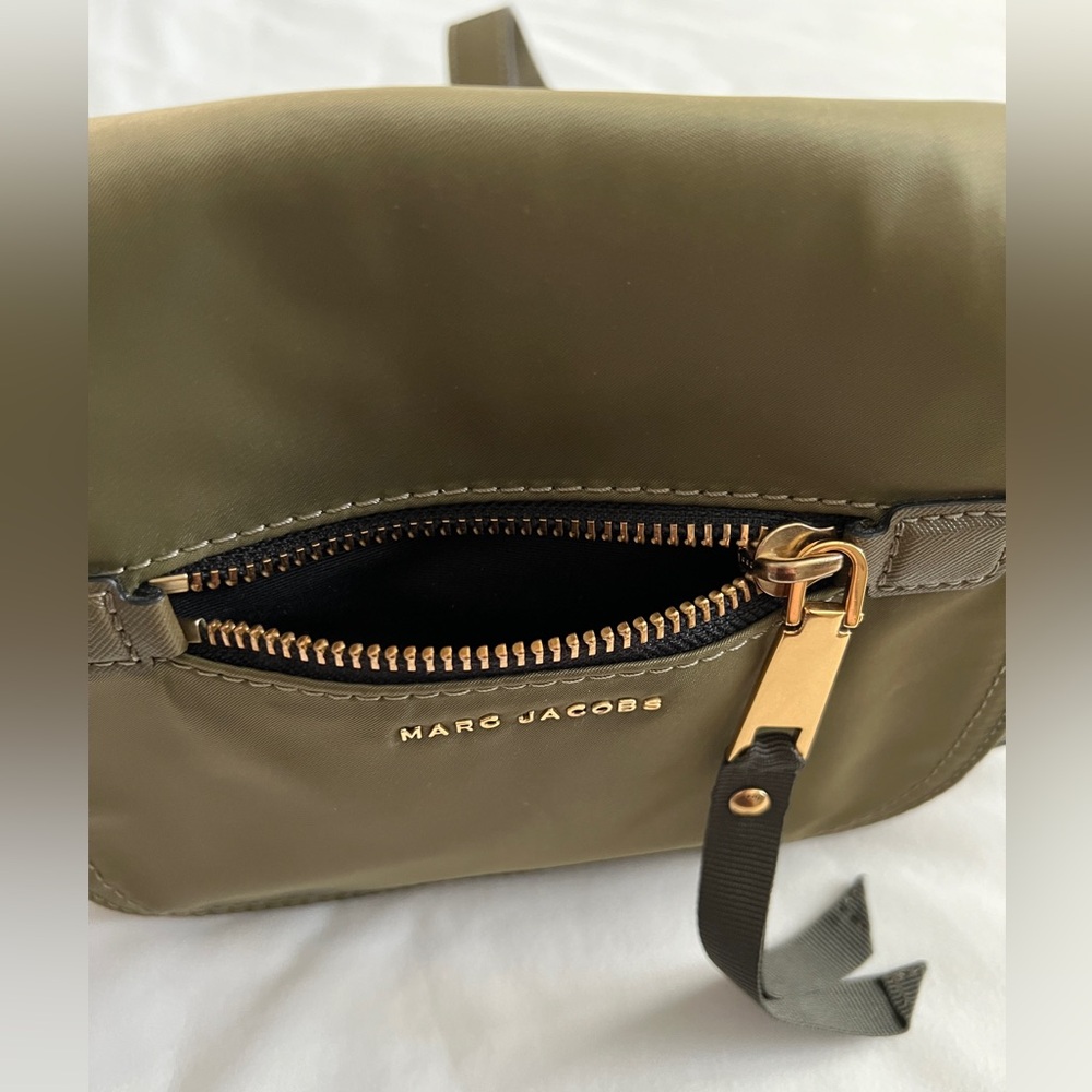 Marc Jacobs Trooper Nomad Saddlebag Olive Green Nylon Brass Hardware Crossbody - Picture 9 of 15